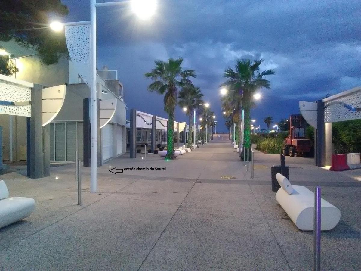 Studios - Bord de Plage Vias Exterior foto